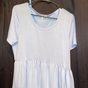 Cute short-sleeved spring/summer top ☀️